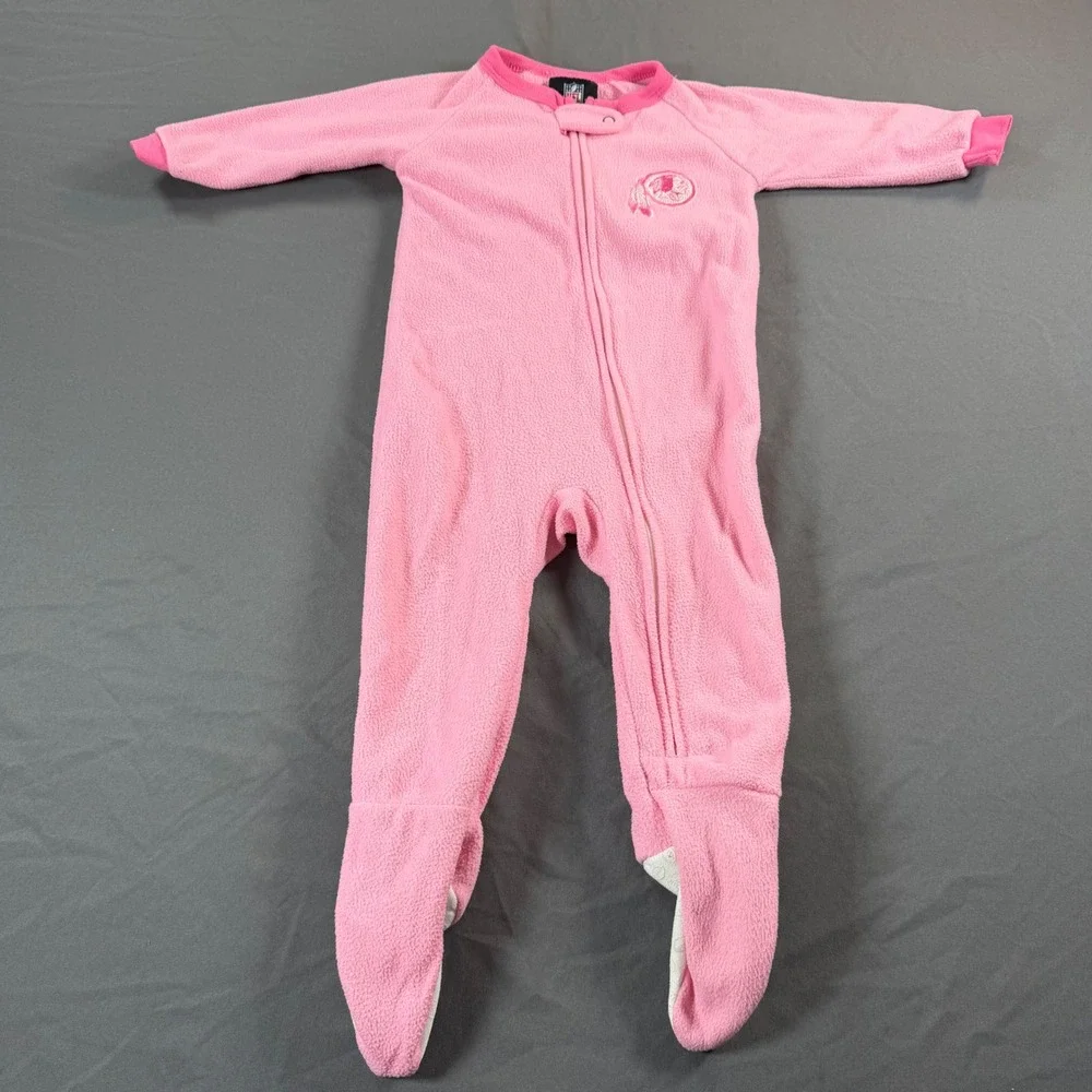 NFL Washington Redskins Baby Pink Fleece Footed Sleeper Pajamas 12M OSCD2011-042